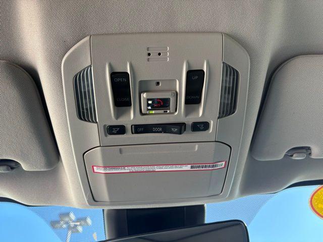 used 2023 Toyota Highlander car, priced at $30,988