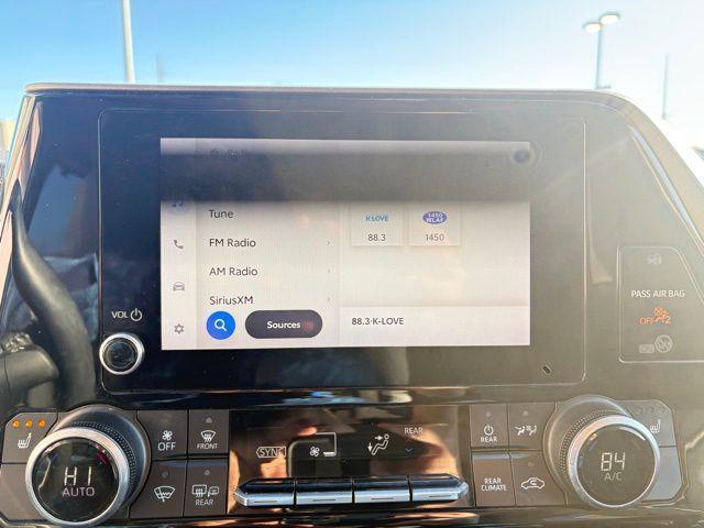 used 2023 Toyota Highlander car, priced at $30,988