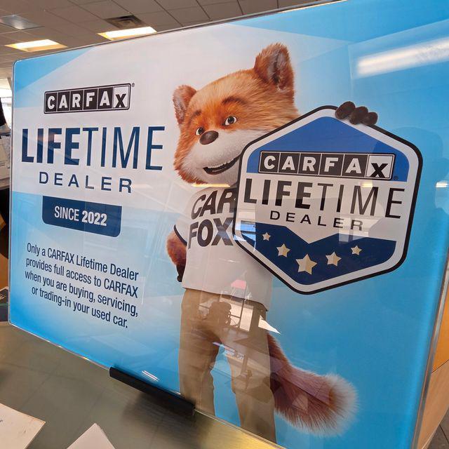 used 2025 Chevrolet Equinox car, priced at $24,499