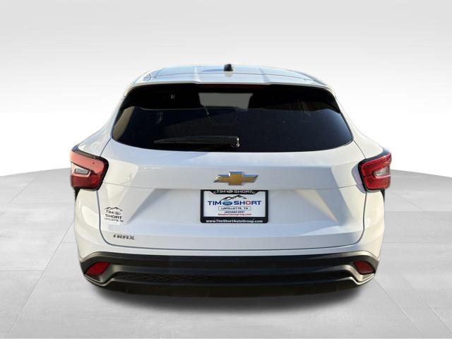 used 2025 Chevrolet Trax car, priced at $15,998