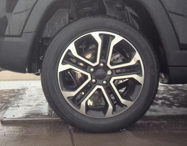 used 2022 Jeep Compass car, priced at $21,000