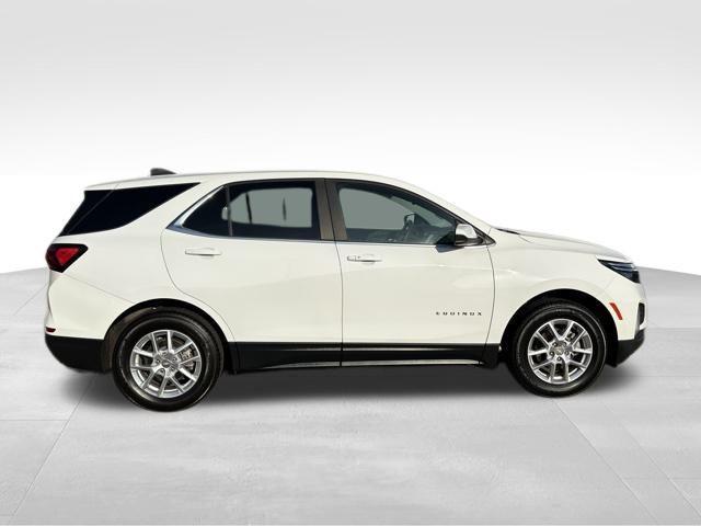 used 2022 Chevrolet Equinox car, priced at $17,500
