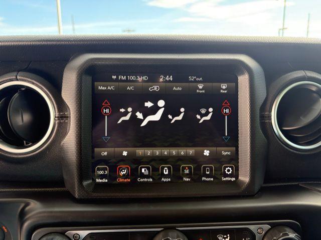 used 2021 Jeep Wrangler Unlimited car, priced at $29,383