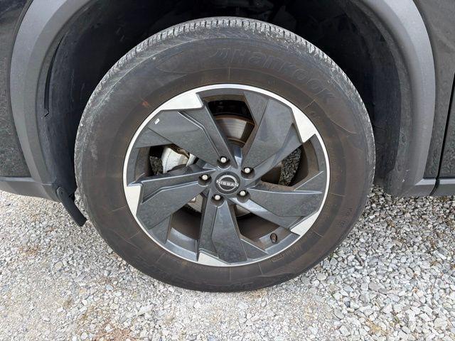 used 2025 Nissan Rogue car, priced at $23,900