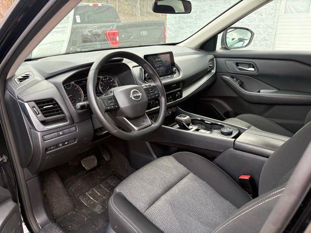 used 2025 Nissan Rogue car, priced at $23,900