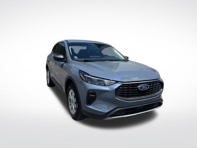 used 2025 Ford Escape car, priced at $25,395