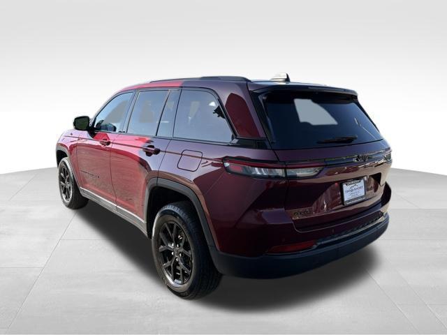 used 2025 Jeep Grand Cherokee car, priced at $34,353