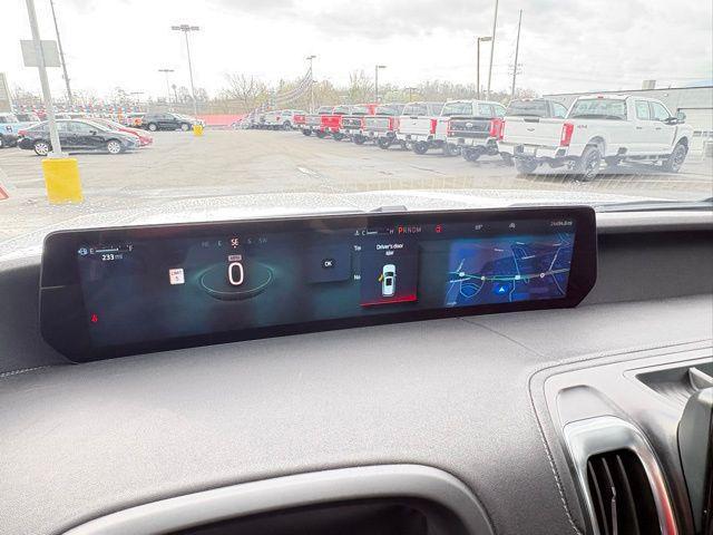 used 2025 Ford Expedition car, priced at $67,761