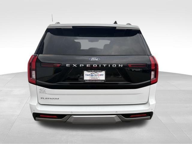 used 2025 Ford Expedition car, priced at $67,761