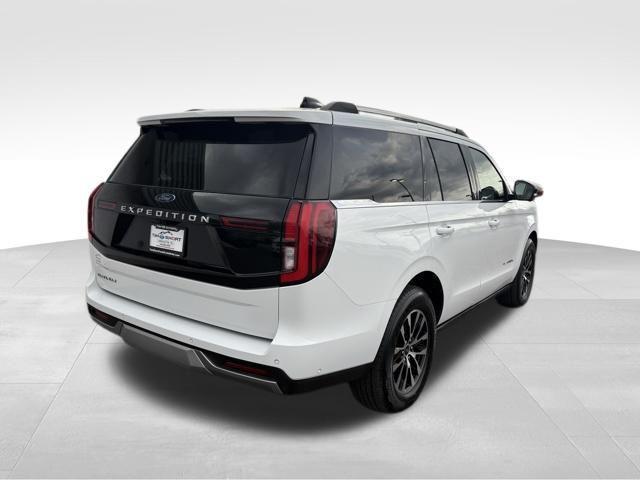 used 2025 Ford Expedition car, priced at $67,761