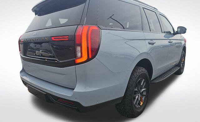 used 2025 Ford Expedition car, priced at $70,883