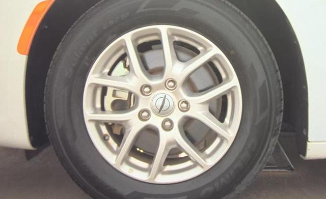 used 2023 Chrysler Pacifica car, priced at $23,900