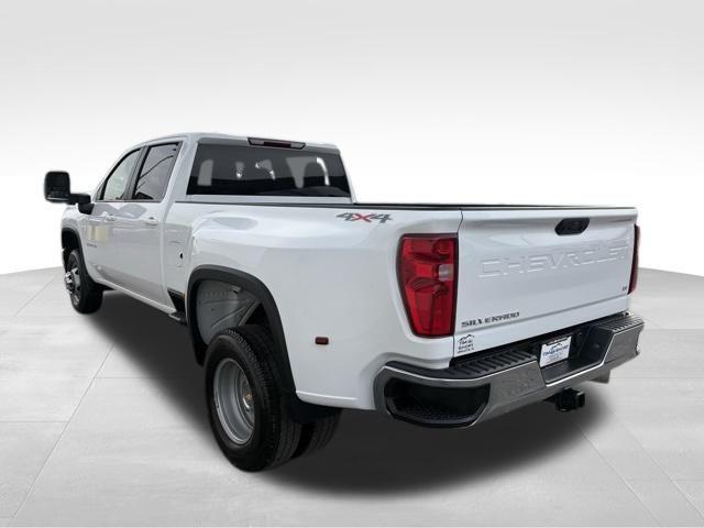 used 2024 Chevrolet Silverado 3500 car, priced at $56,998