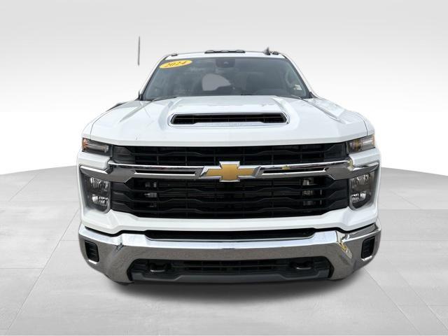 used 2024 Chevrolet Silverado 3500 car, priced at $56,998