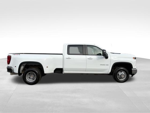 used 2024 Chevrolet Silverado 3500 car, priced at $56,998
