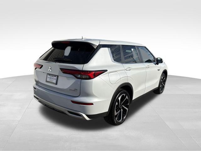 used 2023 Mitsubishi Outlander PHEV car, priced at $22,999