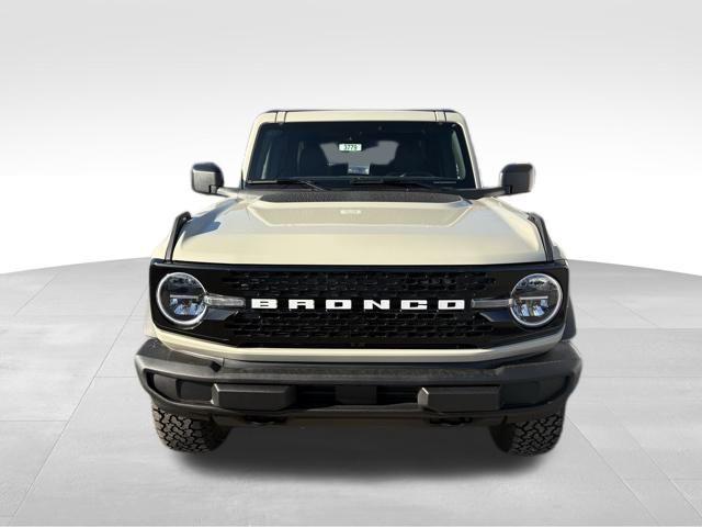new 2025 Ford Bronco car, priced at $45,538