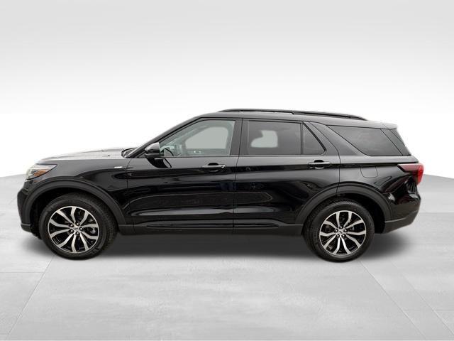 new 2026 Ford Explorer car, priced at $47,095