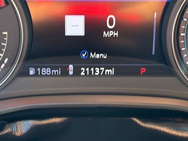 used 2024 Cadillac XT6 car, priced at $41,499