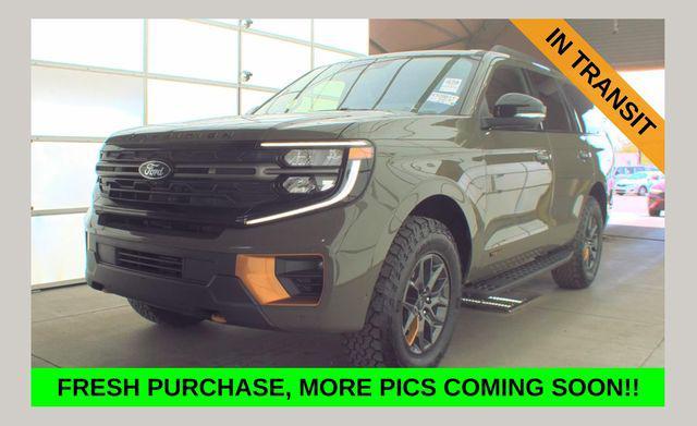 used 2025 Ford Expedition car, priced at $73,130