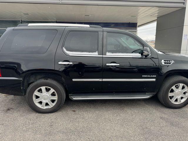 used 2011 Cadillac Escalade car, priced at $7,900