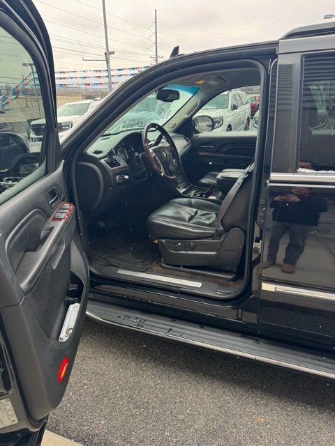 used 2011 Cadillac Escalade car, priced at $7,900