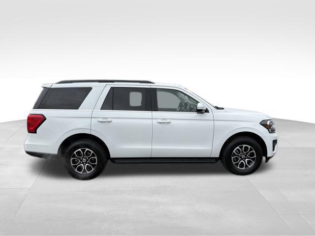 used 2024 Ford Expedition car, priced at $40,894