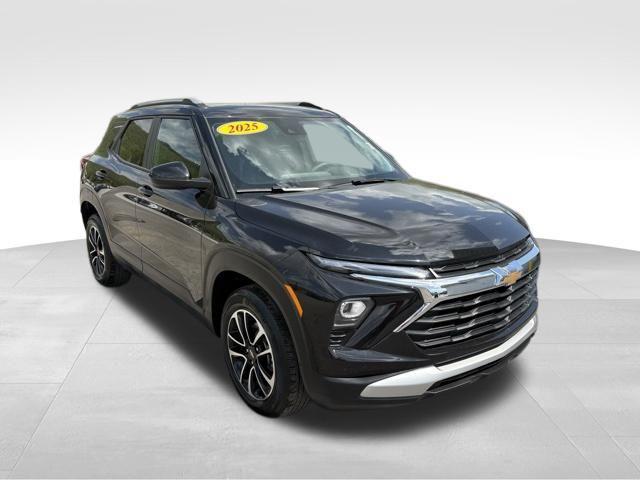used 2025 Chevrolet TrailBlazer car, priced at $22,660