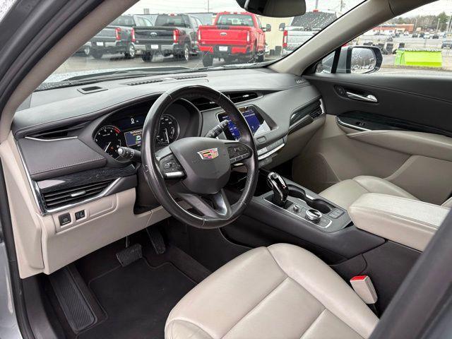 used 2023 Cadillac XT4 car, priced at $21,670
