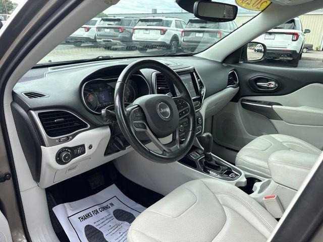 used 2020 Jeep Cherokee car, priced at $19,182