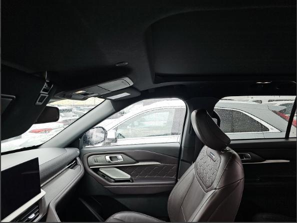 used 2025 Ford Explorer car, priced at $43,900