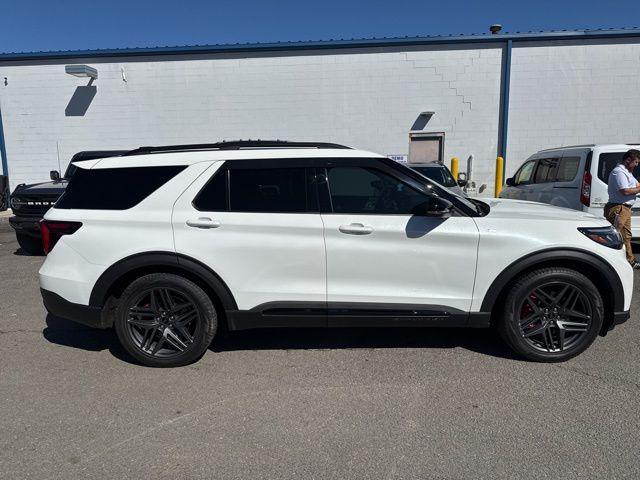 used 2025 Ford Explorer car, priced at $37,244