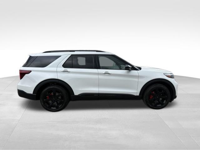 used 2022 Ford Explorer car, priced at $37,671