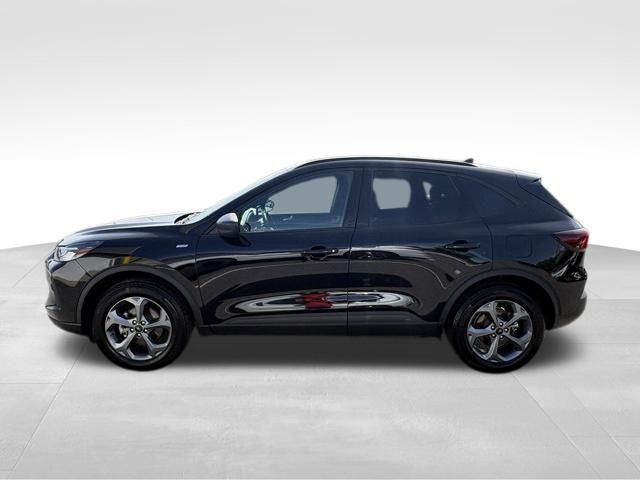 used 2025 Ford Escape car, priced at $24,695