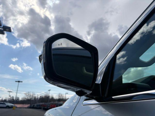 used 2024 Ford Expedition car, priced at $43,998