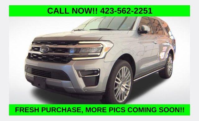 used 2024 Ford Expedition car, priced at $43,998