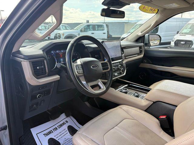 used 2024 Ford Expedition car, priced at $43,998