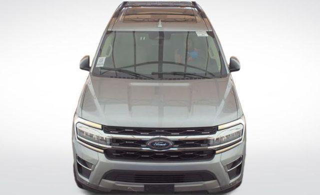 used 2024 Ford Expedition car, priced at $43,998