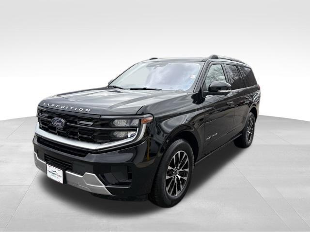 used 2025 Ford Expedition car, priced at $68,998