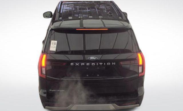 used 2025 Ford Expedition car, priced at $68,998