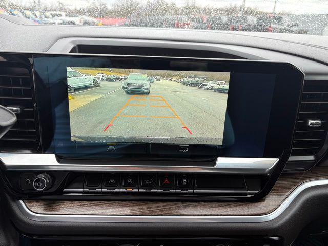 used 2022 Chevrolet Silverado 1500 car, priced at $32,143