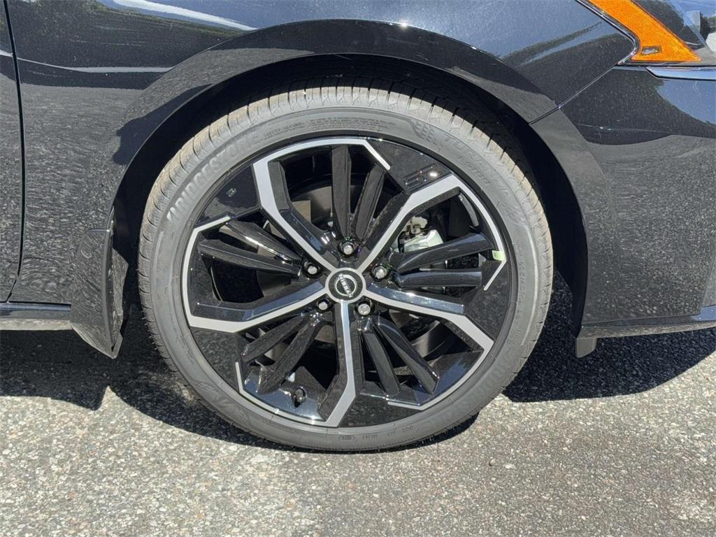 new 2025 Nissan Altima car, priced at $31,708