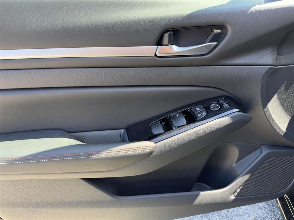 new 2025 Nissan Altima car, priced at $31,708