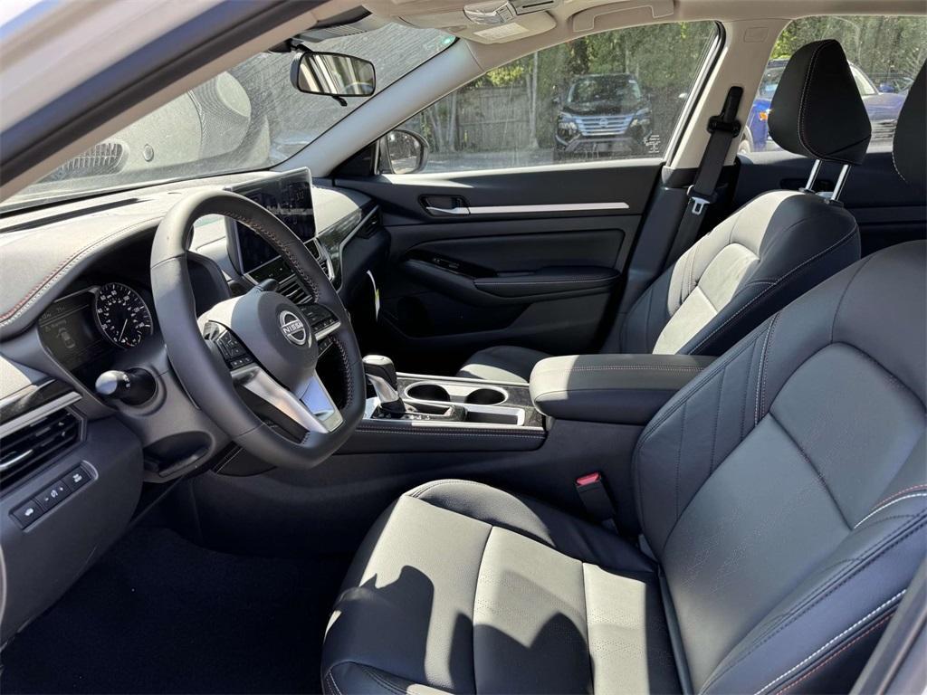 new 2025 Nissan Altima car, priced at $32,112