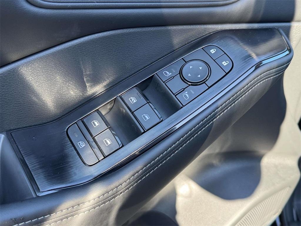 new 2026 Nissan Rogue car, priced at $33,685