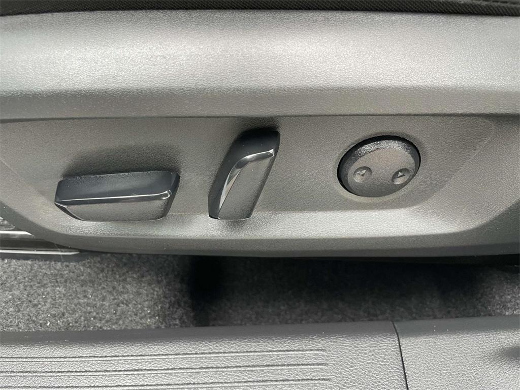 used 2025 Nissan Rogue car, priced at $29,476