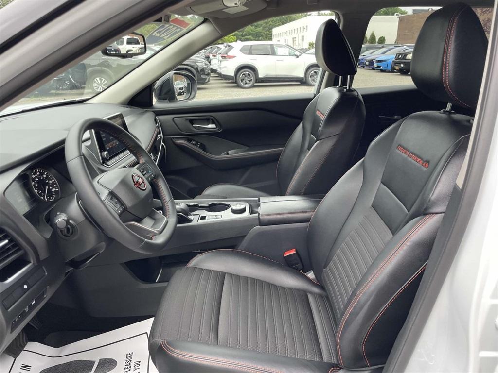 used 2025 Nissan Rogue car, priced at $29,476