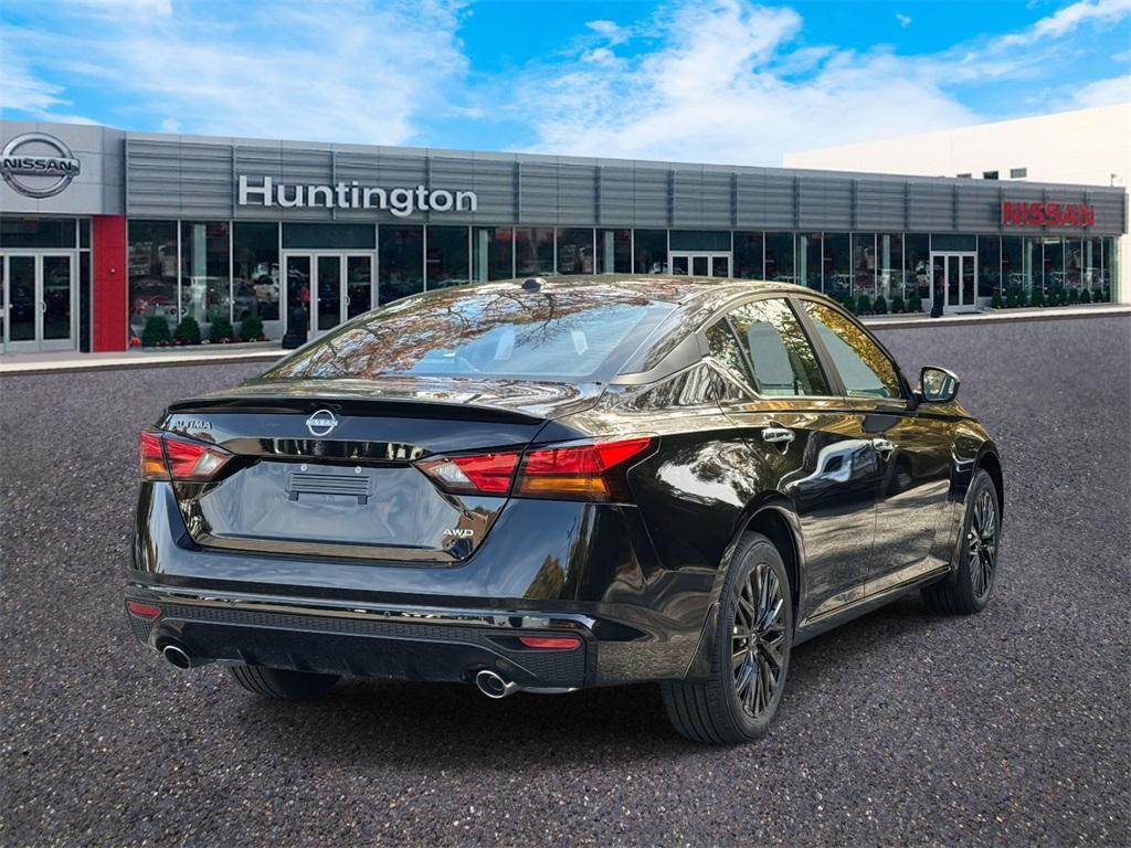 new 2025 Nissan Altima car, priced at $30,279