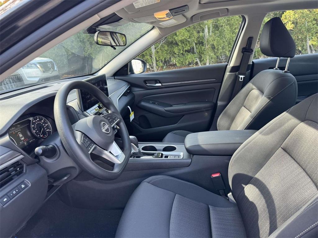 new 2025 Nissan Altima car, priced at $30,279