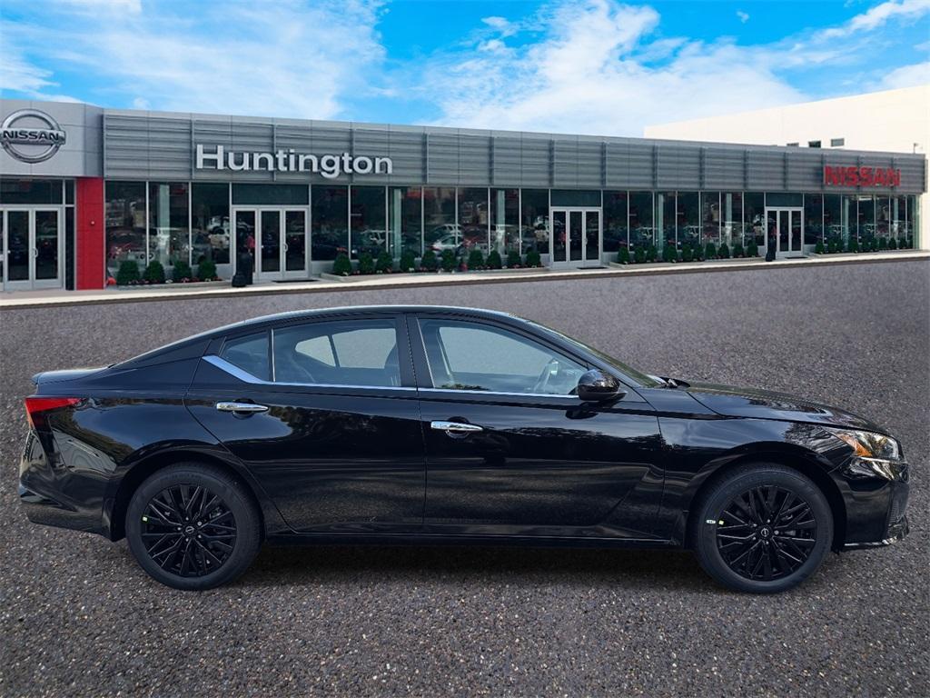 new 2025 Nissan Altima car, priced at $30,279